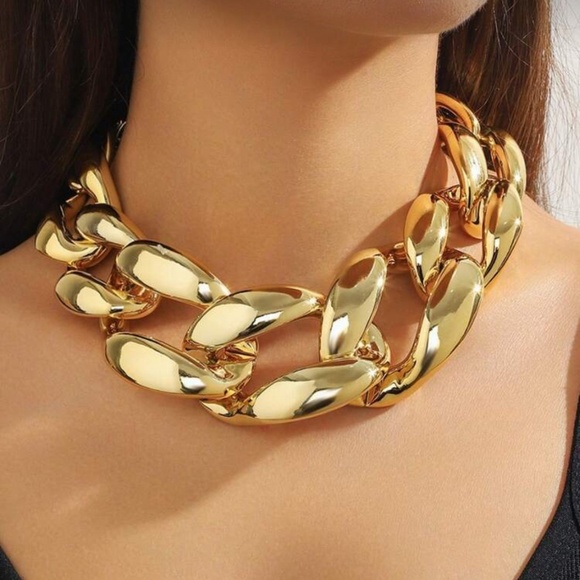 Gold Chunky Chain Necklace Statement Piece - Picture 1 of 2